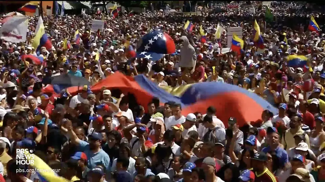 Venezuelan protestors turn out to support the political opposition. Image by Bruno Federico. Venezuela, 2019.