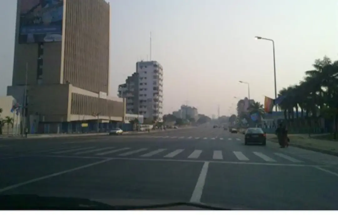 Empty streets of Kinshasa on May 2, 2020. Image by Russel Kasongo. Democratic Republic of Congo, 2020. Empty streets of Kinshasa on May 2, 2020. Image by Russel Kasongo. Democratic Republic of Congo, 2020.