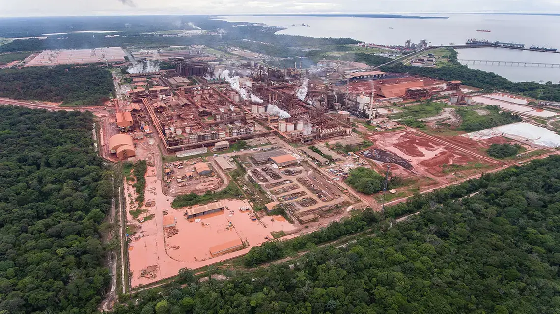 An aerial view of damage caused by a tailings dam leak at Norse Hydro's industrial complex in Barcarena in the Brazilian Amazon in 2018. The leak, caused by heavy rains, engulfed nearby communities in a flash flood that contaminated the Murucupí River. Image by Cícero Pedrosa Neto. Brazil, 2018. An aerial view of damage caused by a tailings dam leak at Norse Hydro's industrial complex in Barcarena in the Brazilian Amazon in 2018. The leak, caused by heavy rains, engulfed nearby communities in a flash flood that contaminated the Murucupí River. Image by Cícero Pedrosa Neto. Brazil, 2018.