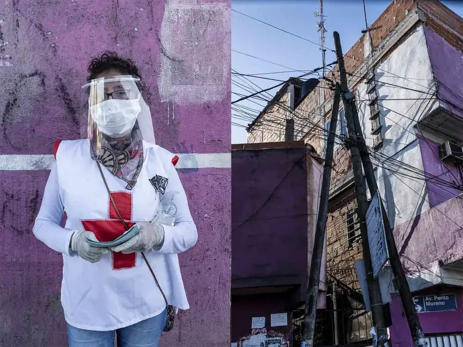 Juana, 51 years old, from Peru. She has lived in Argentina for 20 years. Image by Anita Pouchard Serra. Argentina, 2020.