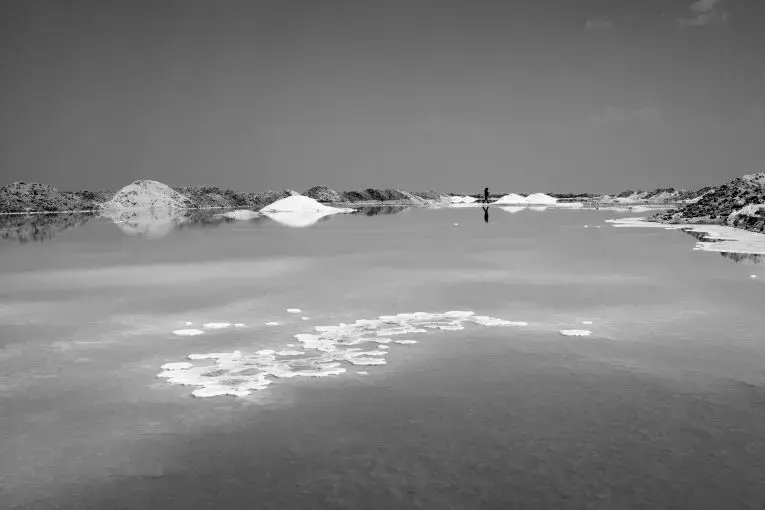 Gavkhouni Lake. Image by Ako Salemi. Iran, 2016.