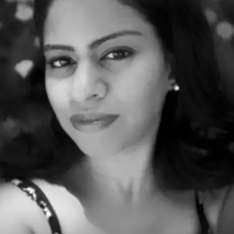 Amrita headshot