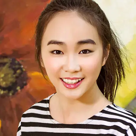Headshot of Ruby Zhou