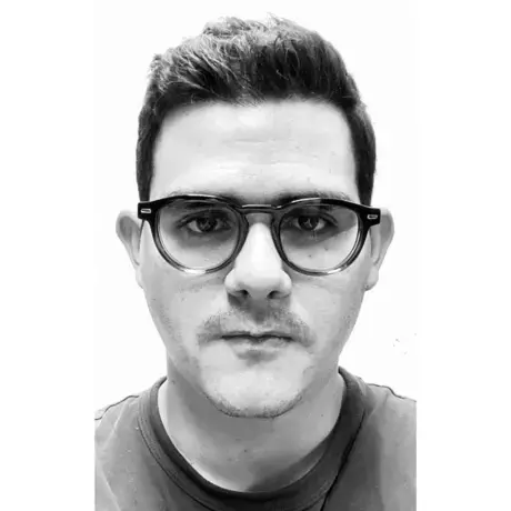 Pablo Robles headshot