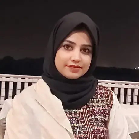 Syeda Sana Headshot
