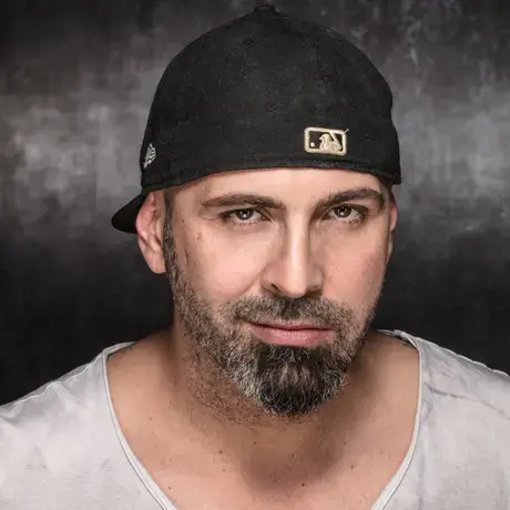 Karl Mancini Headshot
