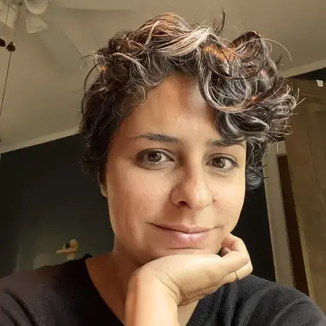 Naghmeh Farzaneh headshot