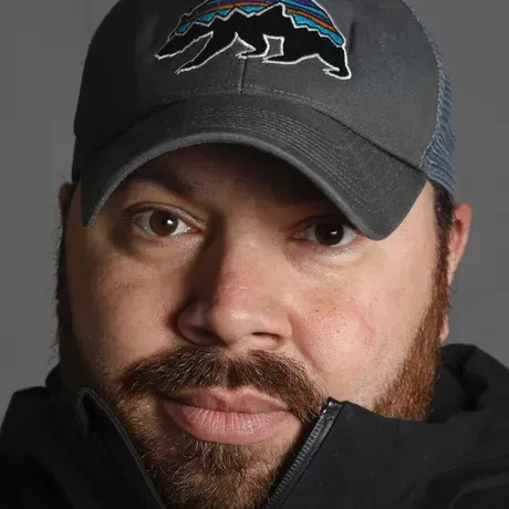 Jim Urquhart headshot