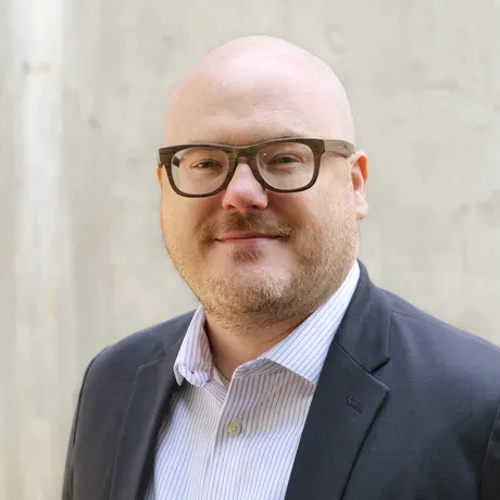 Ben Felder headshot