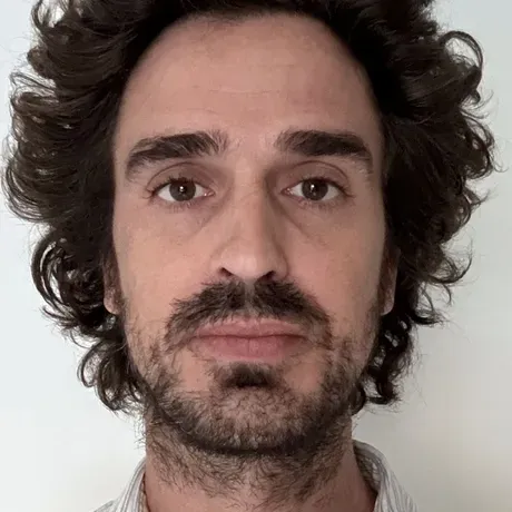 Victor Raison2