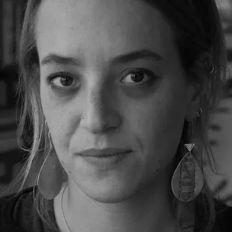 Sarah Topol