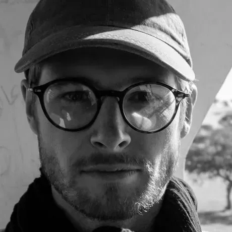 Guy Peterson headshot