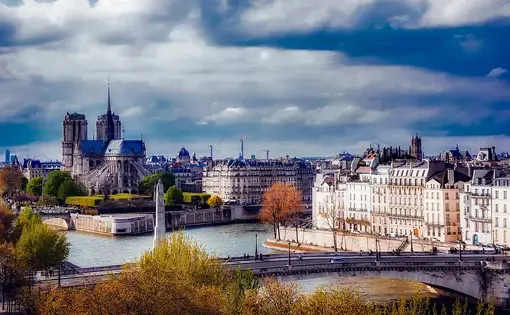 Paris. Image courtesy of Wikimedia Commons.