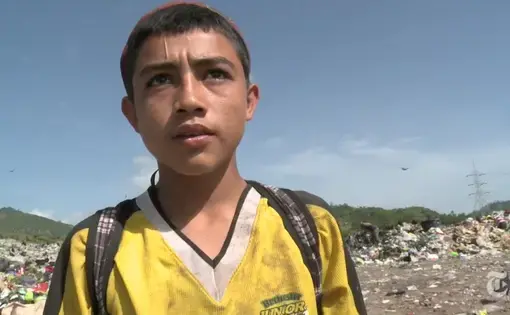 From the film by Craig and Brent Renaud. Honduras, 2015.