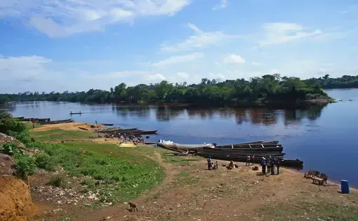The Congo river in Dongou, Likouala district. Image by Alexandra Tyukavina/Shutterstock. Republic of Congo (Congo Brazzaville), 2014.