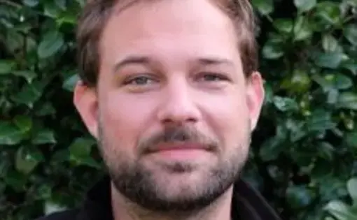 Alex Brutelle headshot