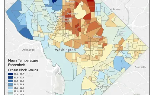Map of Washington, DC with the color red noting where the city has the hottest temperatures