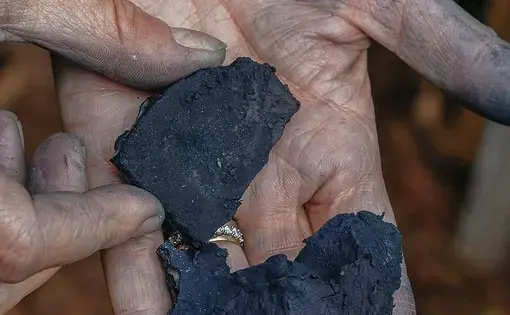 clumps of natural indigo dye