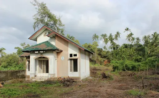 The Abandoned Homes of Indonesia’s Tsunami Survivors