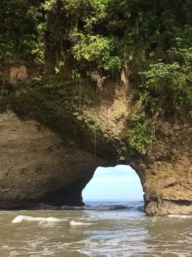 Arriving at Calovébora, we found an unknown paradise, the best-kept secret of the Caribbean. Image by Raphael Salazar. Panama, 2017.