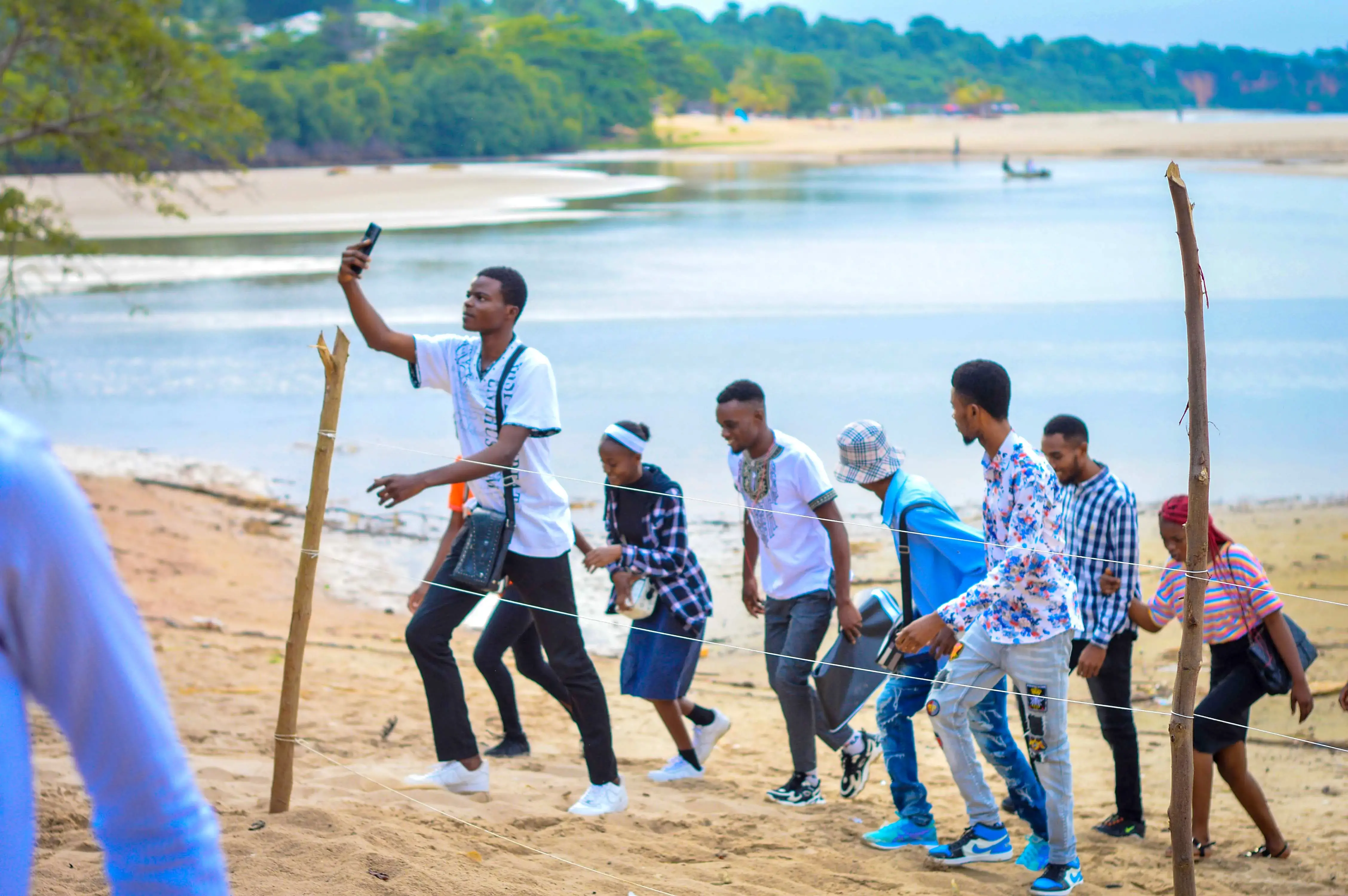 young people learn about ocean biodiversity in the DRC