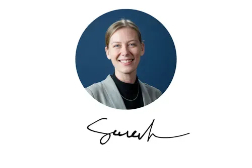 Sarah signature
