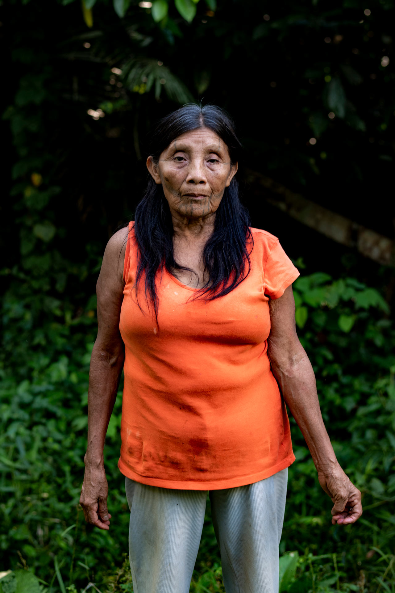 Katicá Karipuna, the matriarch of the Karipuna people, fears the tribe’s lands will be taken from them by force. Image by Sebastián Liste. Brazil, 2019. Katicá Karipuna, the matriarch of the Karipuna people, fears the tribe’s lands will be taken from them by force. Image by Sebastián Liste. Brazil, 2019.